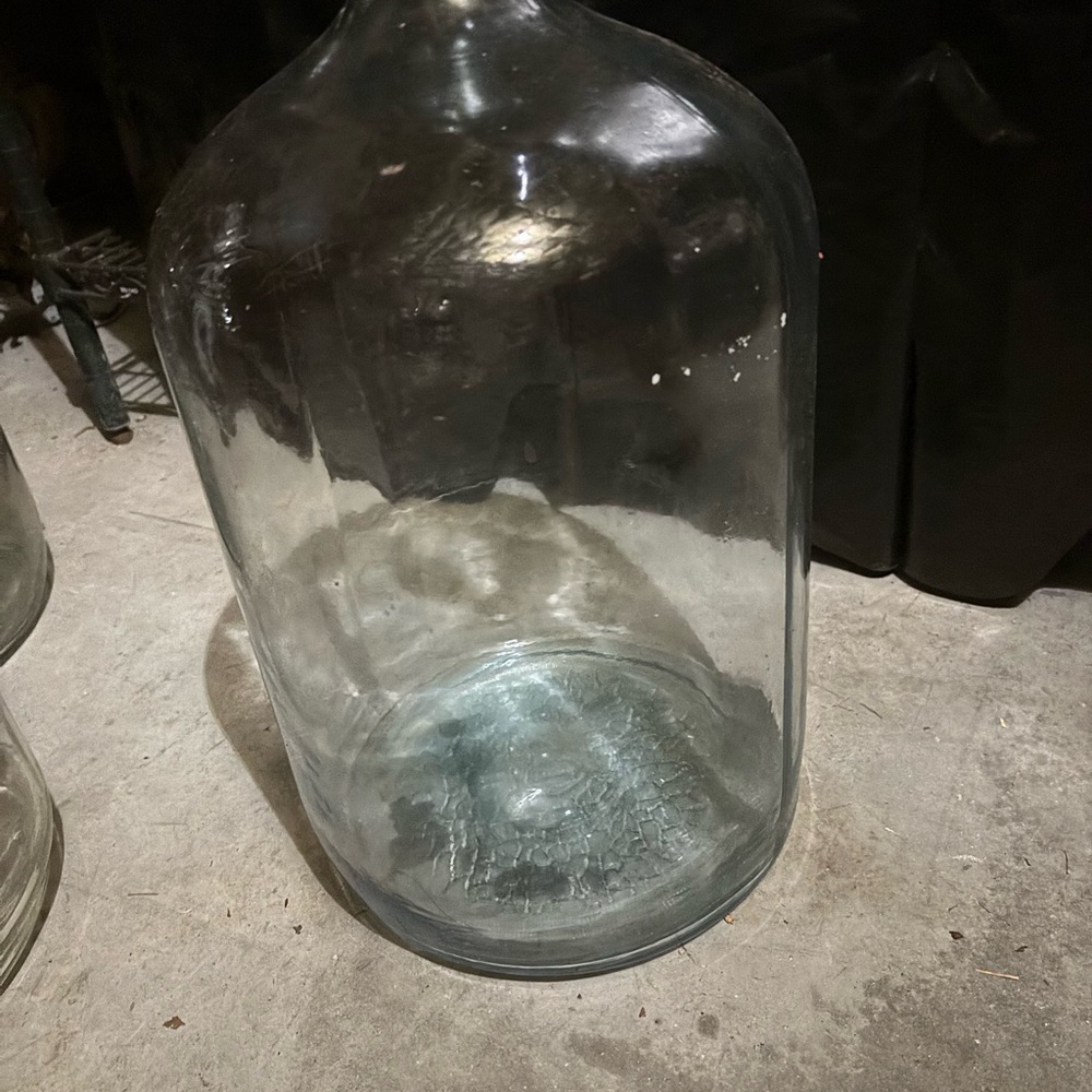 This is a 5 gallon bottle for Home brewing or wine making it is not a vase